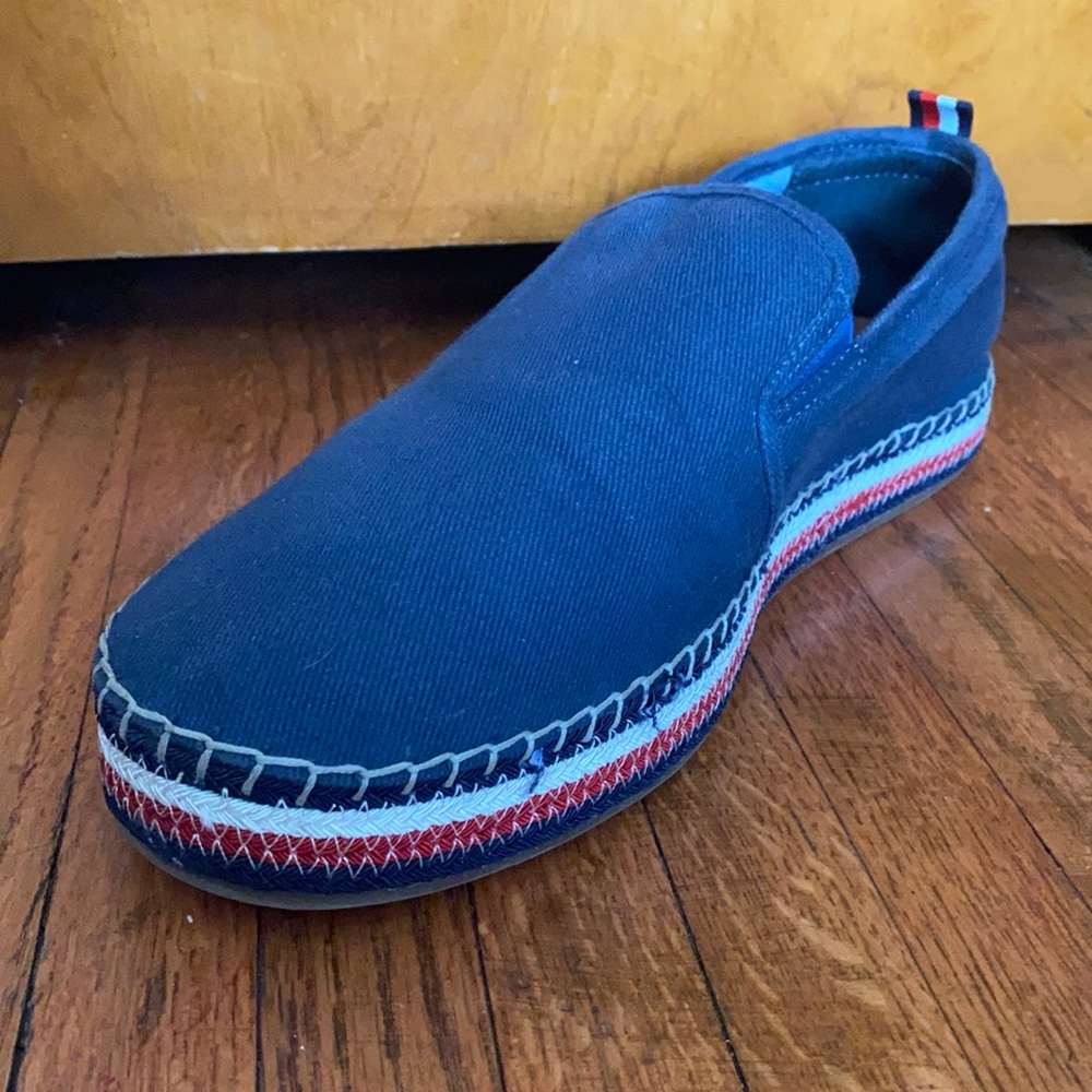 Tommy Slip On